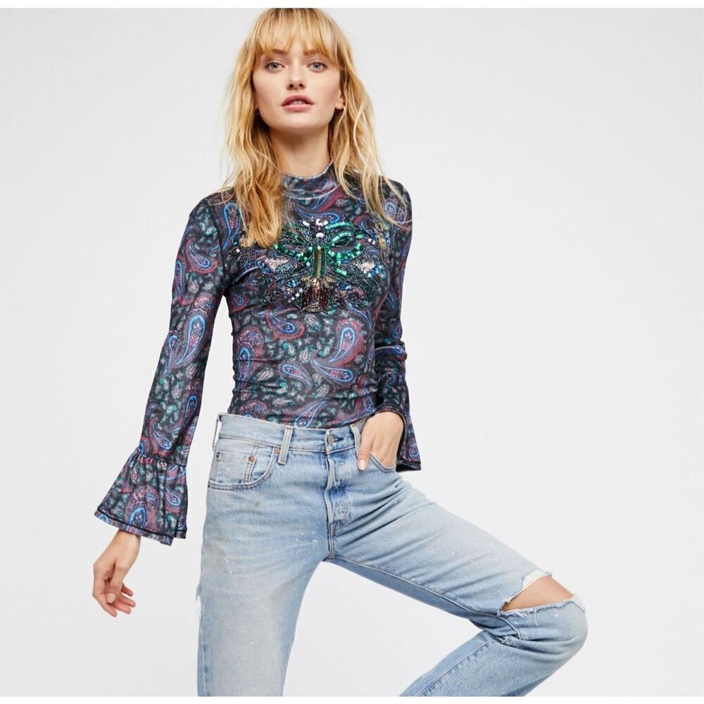 Free People L’amour Paisley Velvet Top size XS - Picture 4 of 11